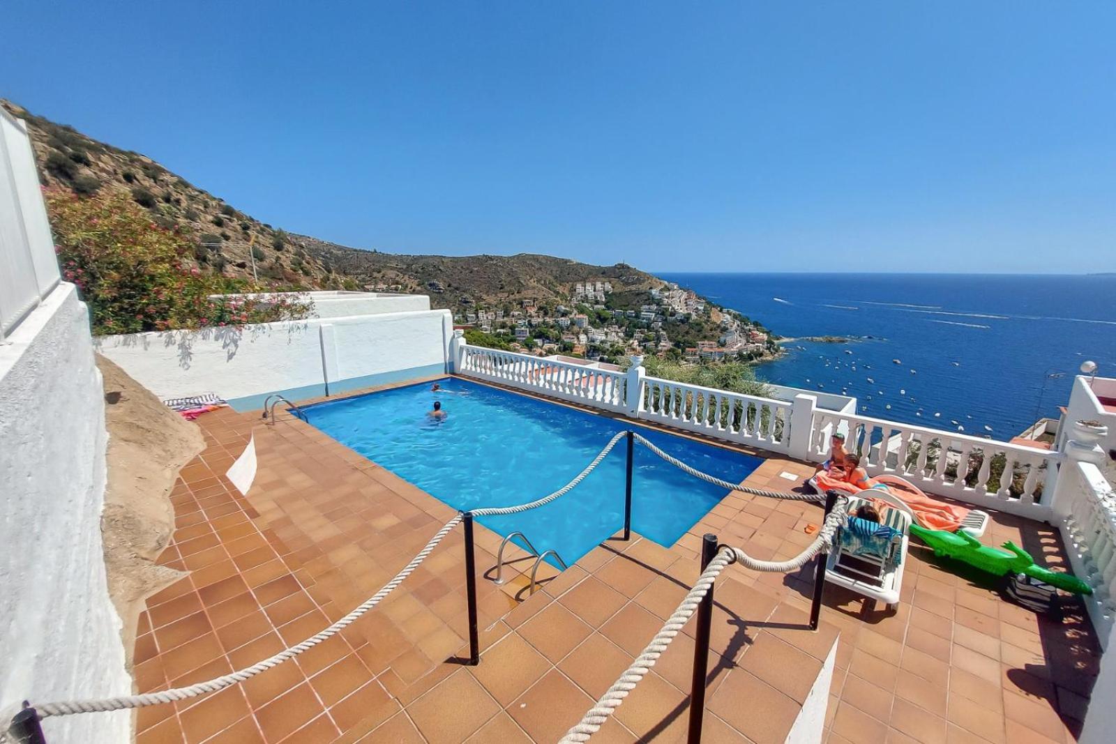 Villa Buraux III Roses Exterior photo